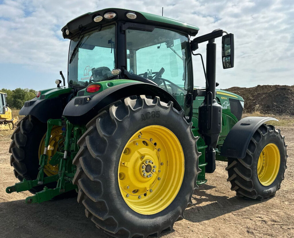 2020 John Deere 6155R MFWD