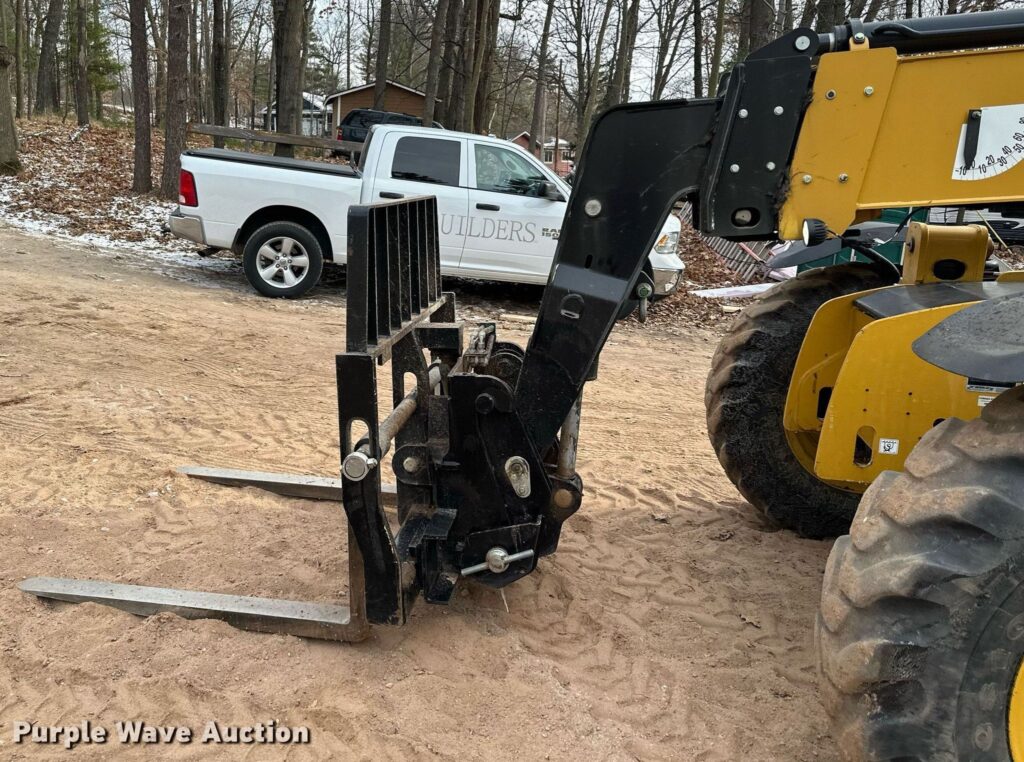 2019 Caterpillar TL642D