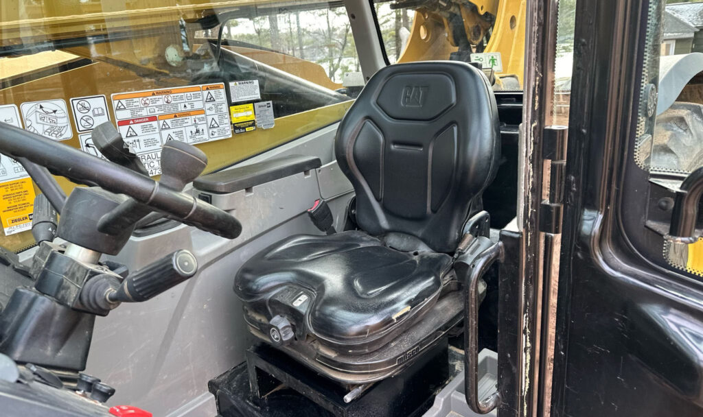 2019 Caterpillar TL642D