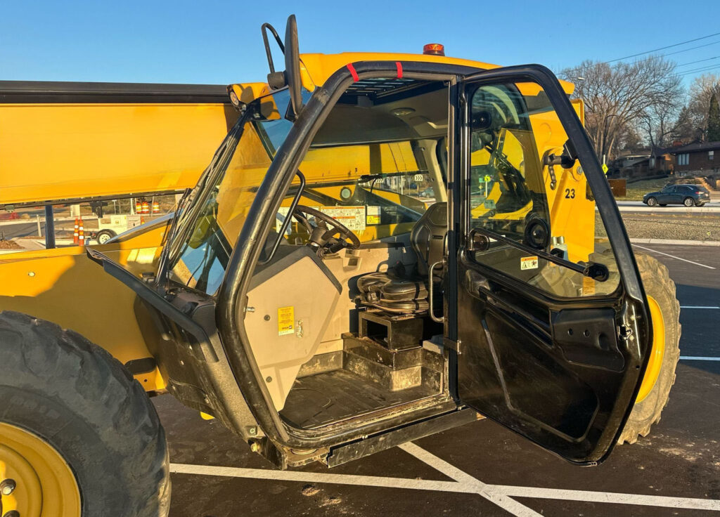 2020 Caterpillar TL642D