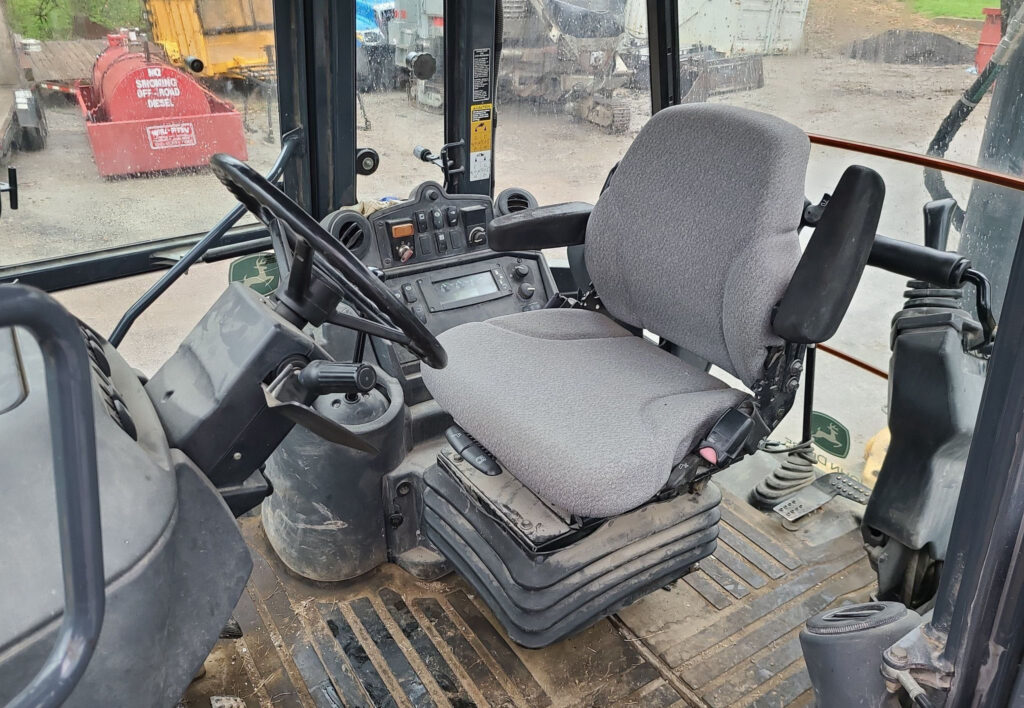 2010 John Deere 710J