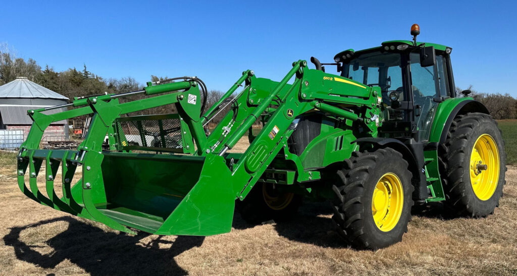 2021 John Deere 6155M MFWD